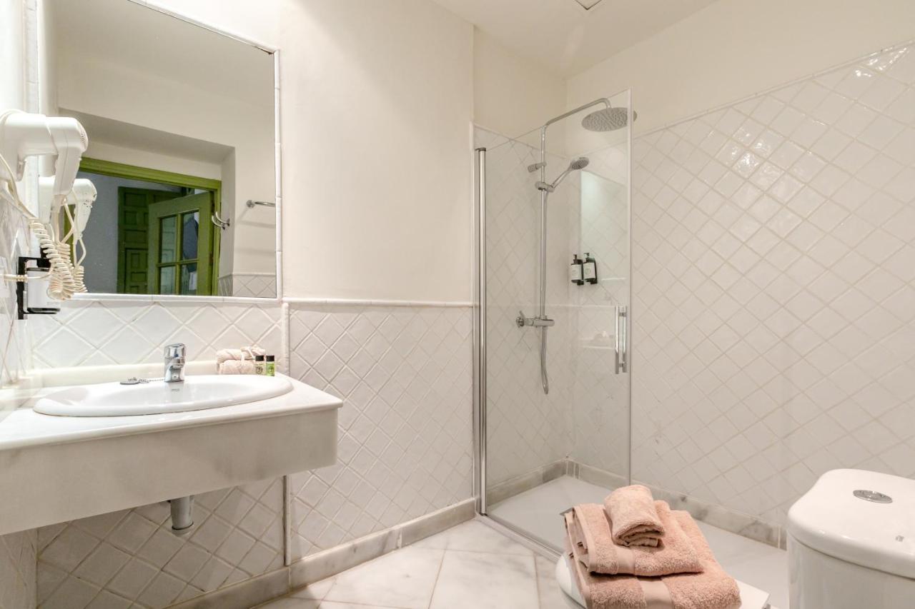 Hotel Nuea Giralda Sevilla